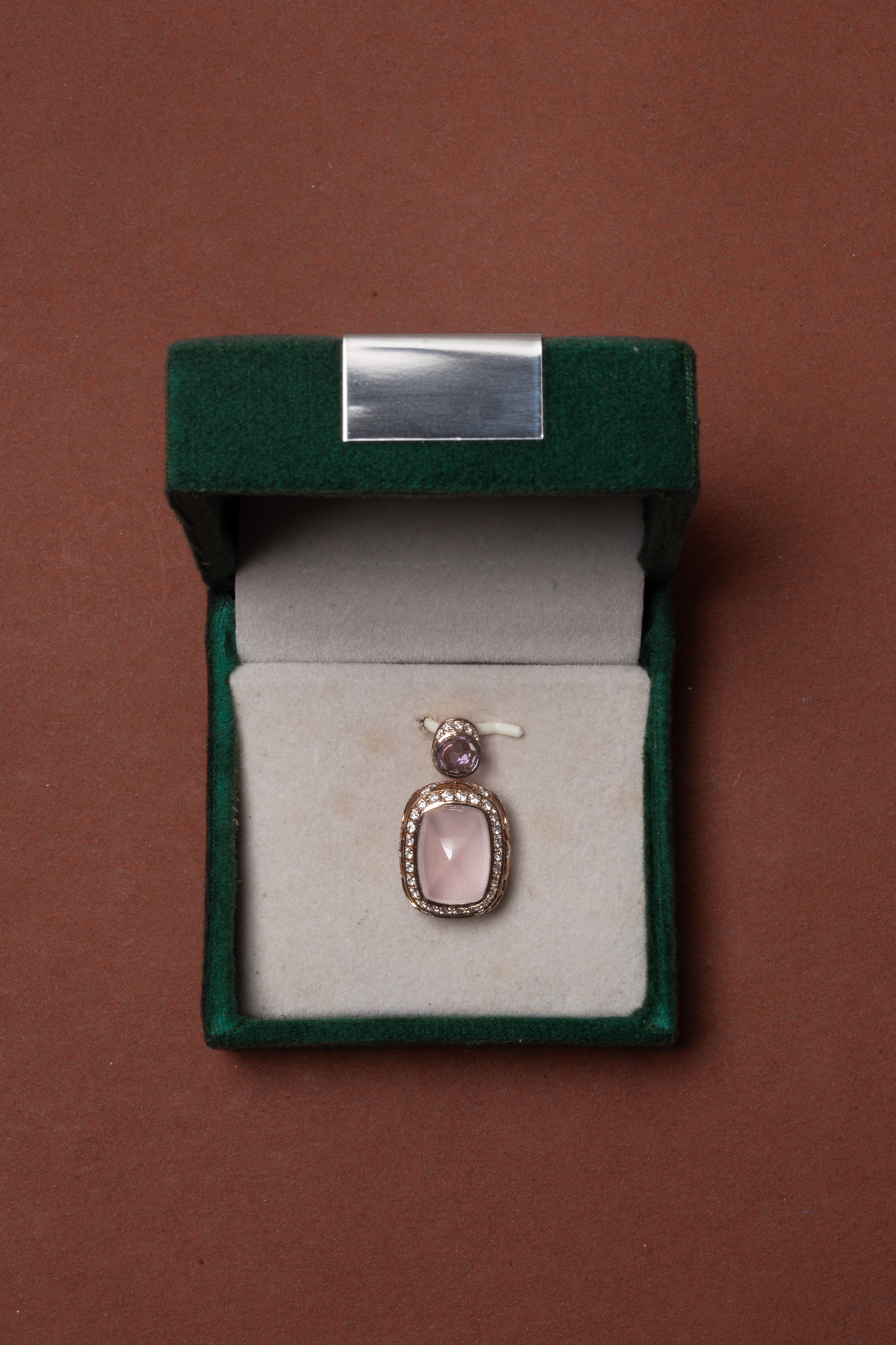 Gallerie De Rosie Pendant